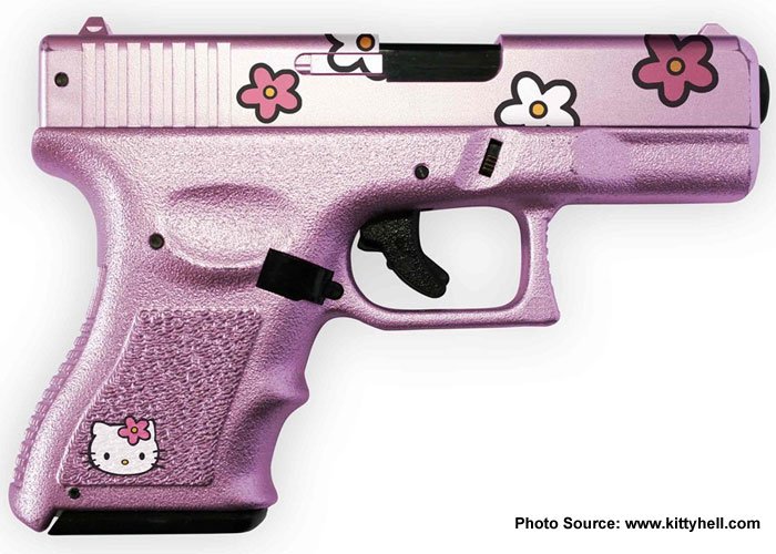 pink_hellokitty_gun.jpg