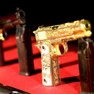 gold plated pimped 1911